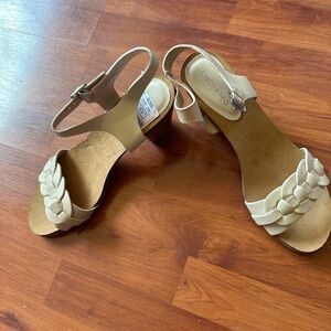Women’s Sandals
